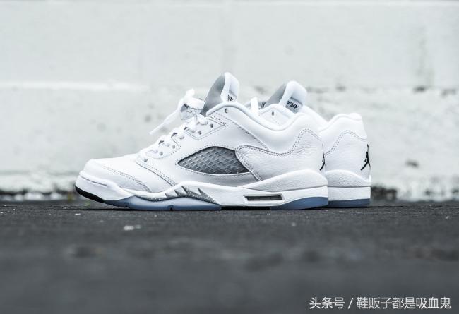 女生有10双aj,aj10公认最好看的一双