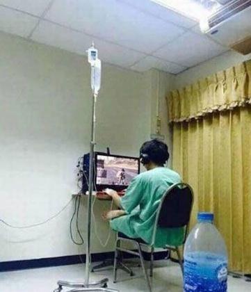 搞笑gif你敢欺负他看我怎么收拾你,搞笑gif再不听话就把你咔嚓了