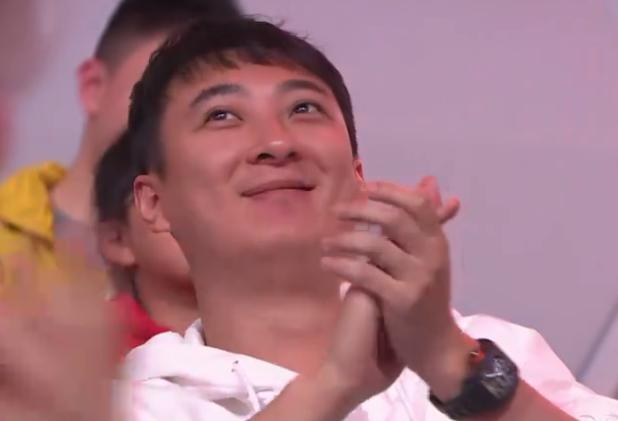 偶像练习生总决赛林彦俊惹争议，王思聪爆粗口！双眼皮贴上热搜？