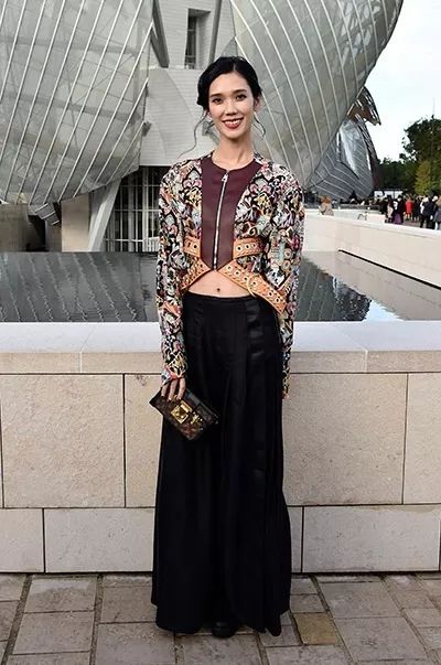 旅行必备旅行箱,旅游行李箱应该都要有什么