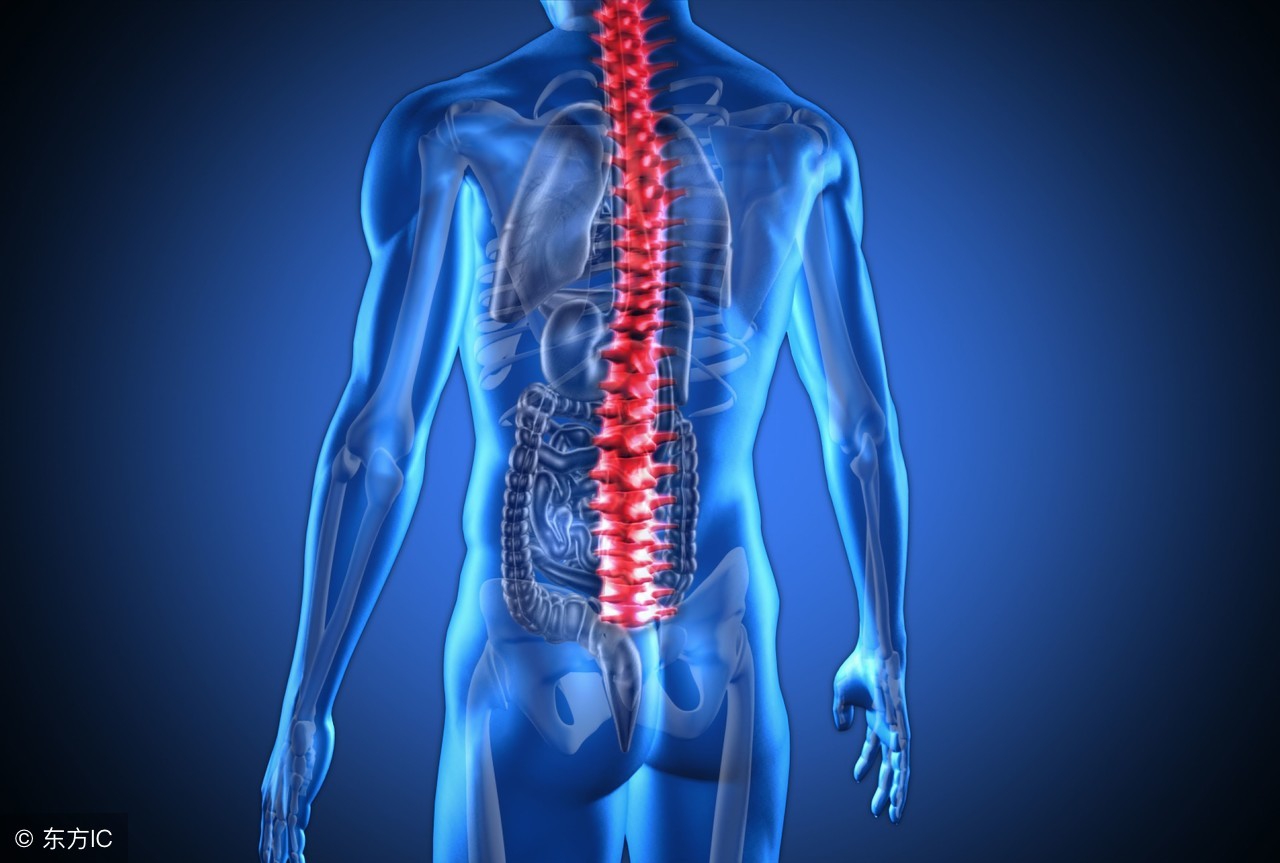 洗澡怎么用毛巾搓背,毛巾热敷脊椎