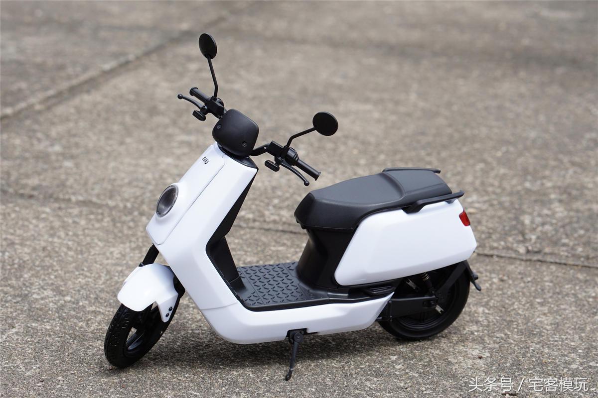 小牛电动车n1s动力版多少ah,76v100a小牛n1s尺寸