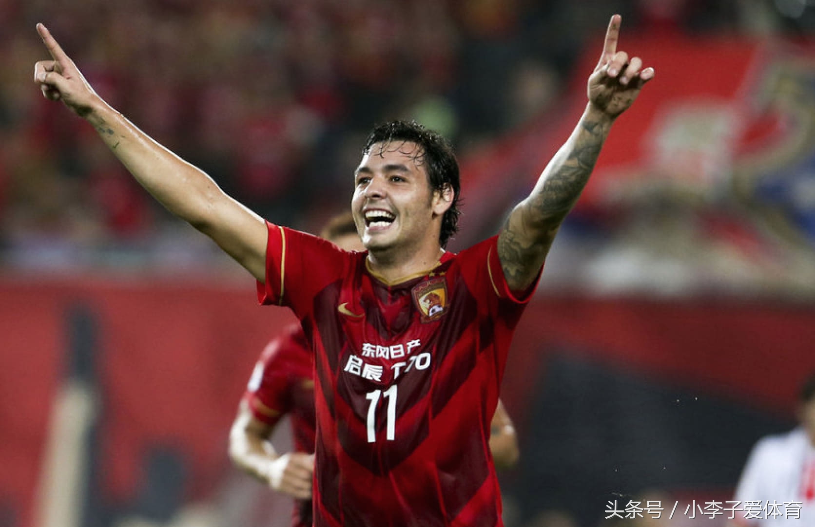 高拉特越位,高拉特球未落地射门