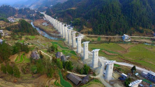 国家最新计划修建的高铁,未来三年即将开建的高铁