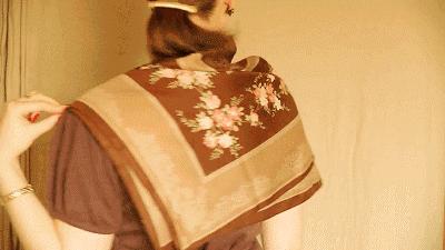 时尚高端珍珠扣丝巾高贵系法配饰,丝巾怎么系比较好看而且简单方便