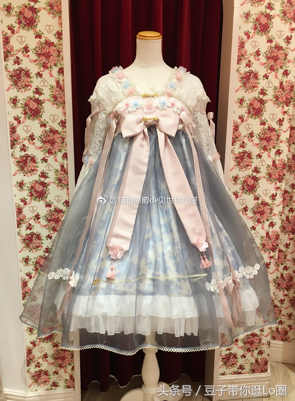 这条裙子看起来很漂亮,这条裙子很漂亮