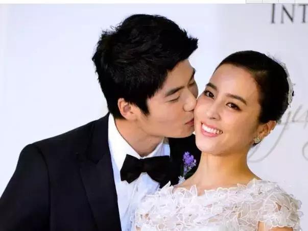 韩国队长：我们02年神奇逆转了意大利！国足球迷：你太不要脸了！