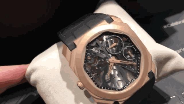 王源去巴塞尔钟表展,王源巴塞尔国际钟表珠宝展