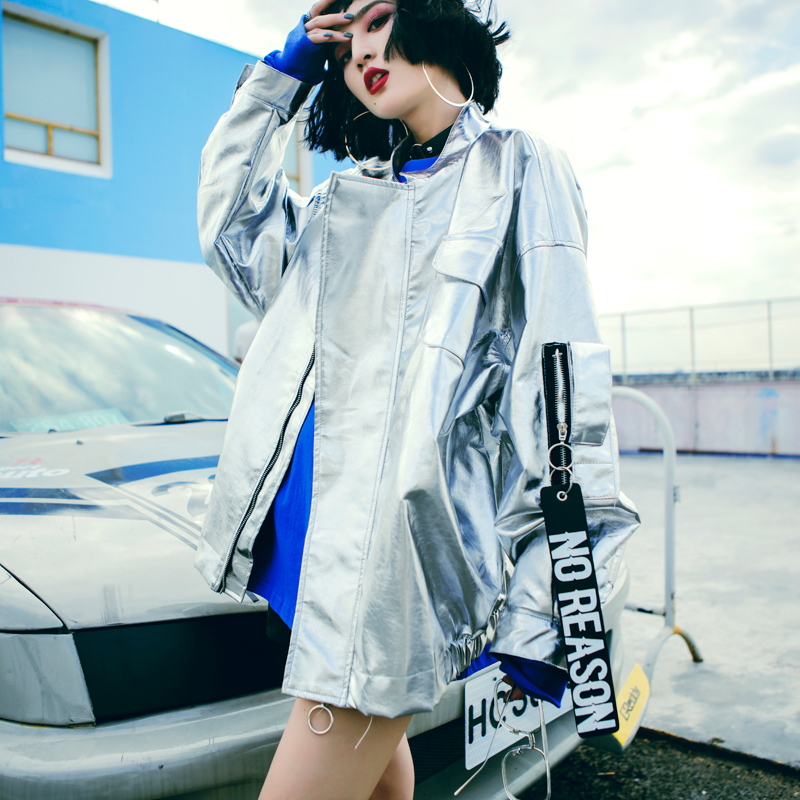 酷酷女孩服装店铺装修,酷酷女孩衣服店铺推荐