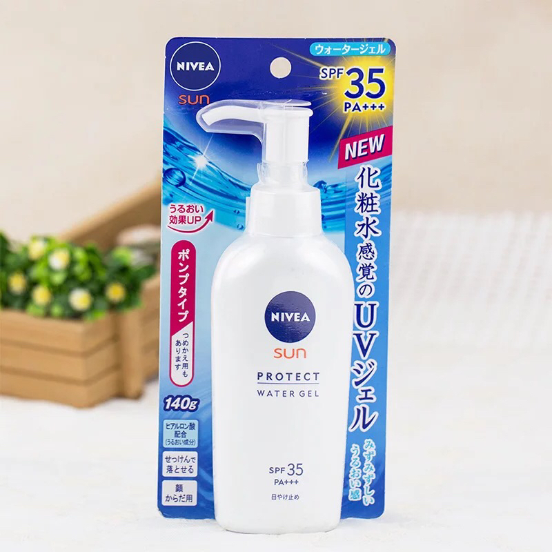 不想衰老的最快方法就是防晒,防晒做不好晒黑还变老