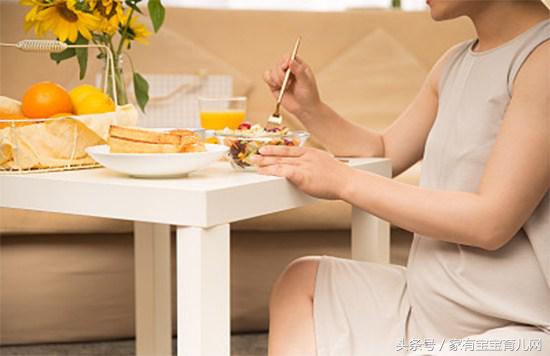 孕期胃里有胀气怎么办,胃一天到晚都胀气灼热是怎么回事