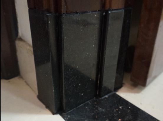 卫生间门套受潮开裂怎么补救,卫生间门口门套受潮