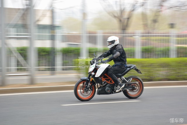 爱卡小伙伴,爱卡测评宝马