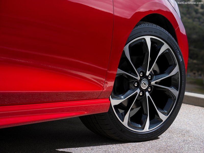 雪佛兰科鲁兹为什么销量下来了,科鲁兹在哪一年销量下滑的