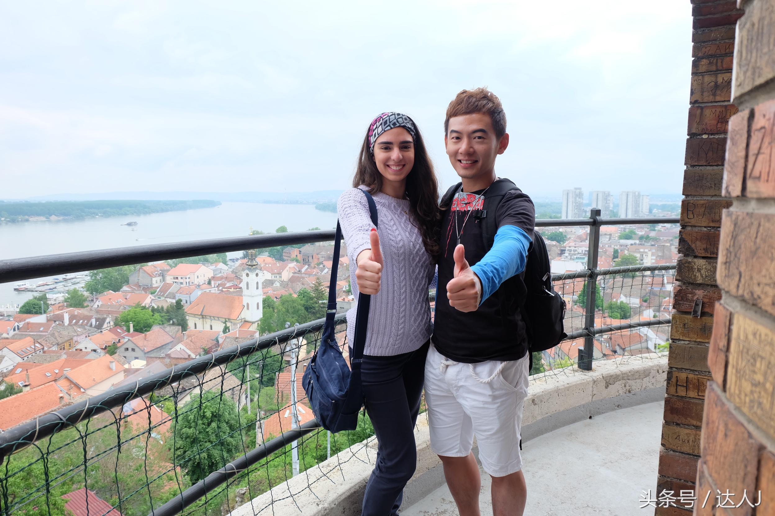 塞尔维亚的吉祥三宝:美女、帅哥、Kafana!