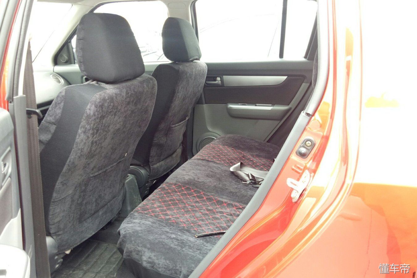 16款雨燕1.3手动价格,16款雨燕新车价格