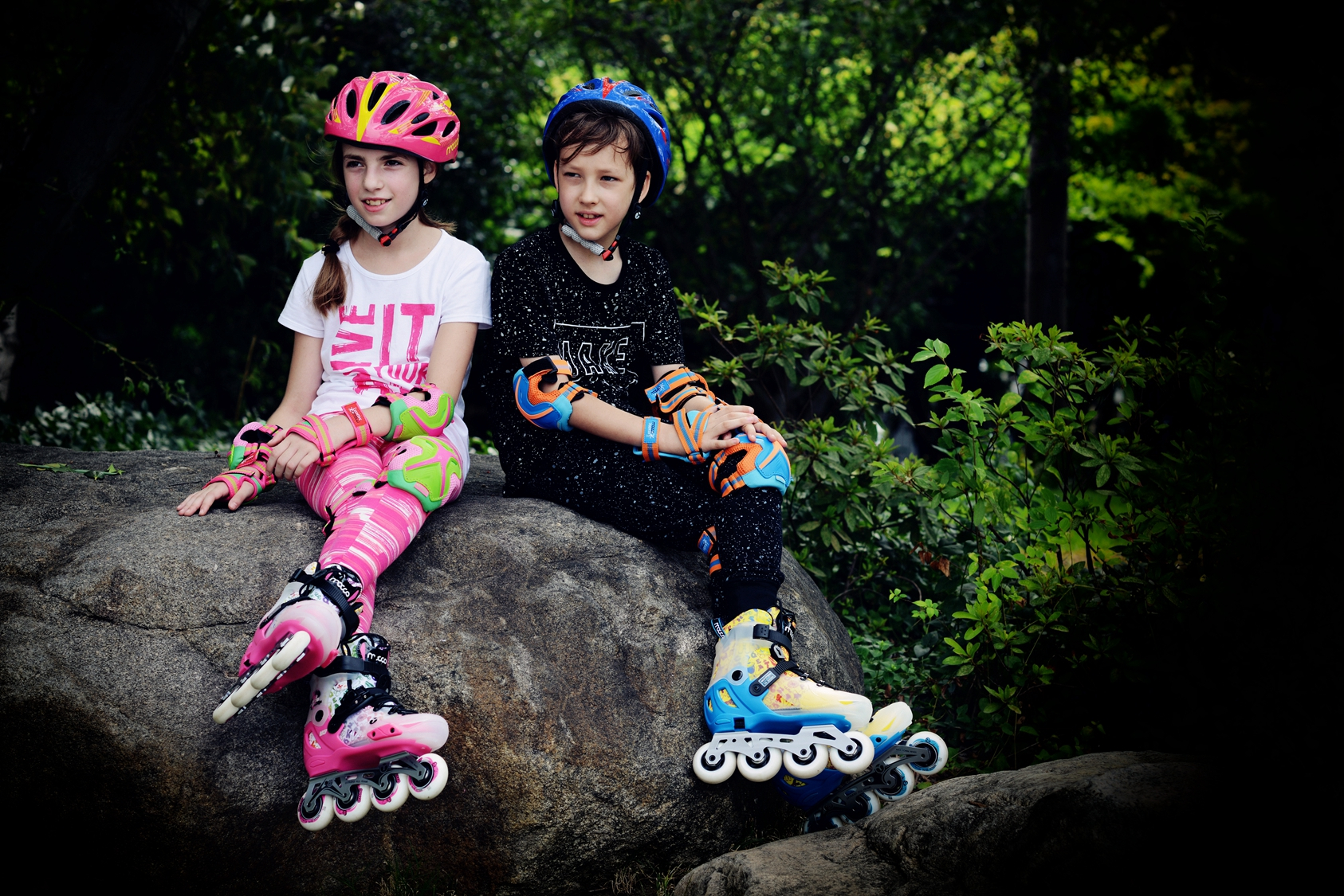 儿童轮滑简单动作学习,儿童轮滑教程怎么学