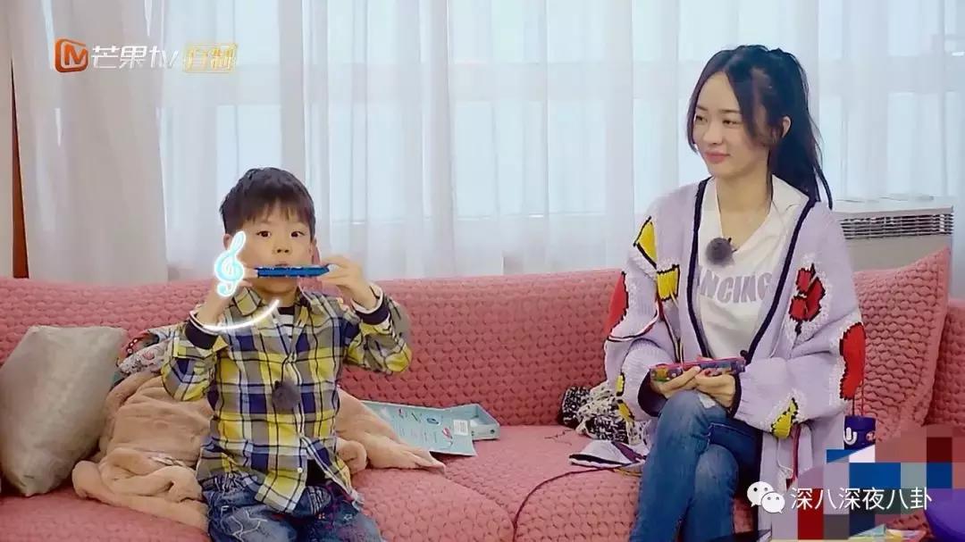 霍思燕为什么称小短手,霍思燕短手照片