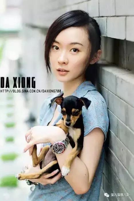 霍思燕为什么称小短手,霍思燕短手照片