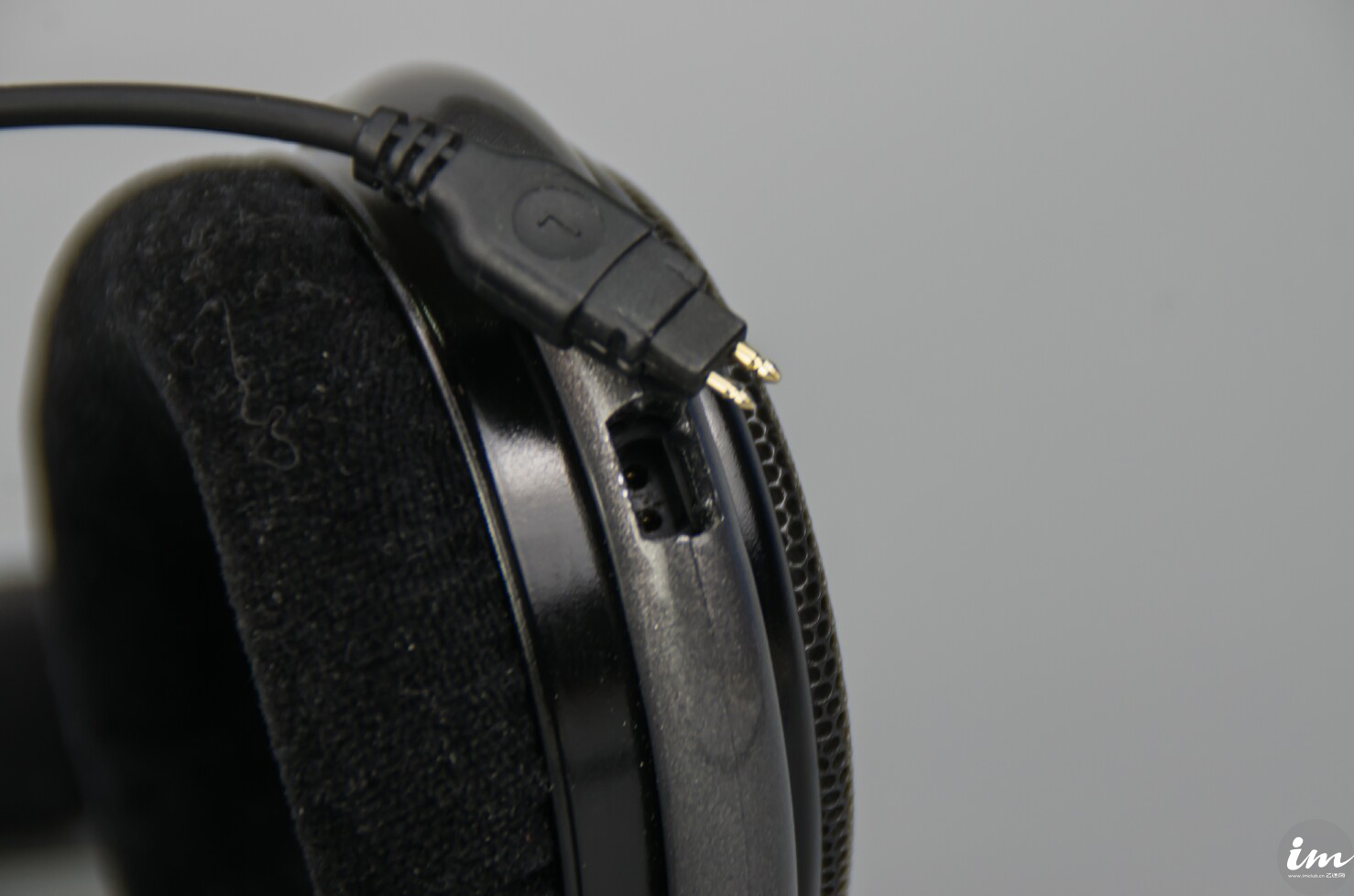 头戴式hifi耳机推荐hd600,k701耳机对比hd600