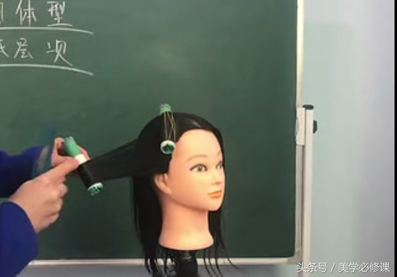 发梢直的蛋蛋卷烫发排杠教程,烫发发型及排杠教程