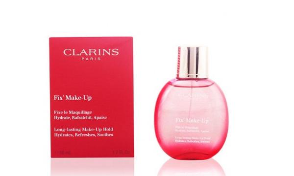 一年四季必备的定妆喷雾,什么样的定妆喷雾不脱妆改善泛红