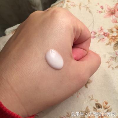 olay玉兰油光感小白瓶测评 (olay美白小绿瓶怎么样)