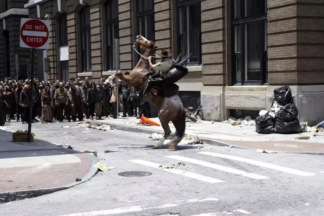 行尸走肉跌落神坛,行尸走肉开端原因