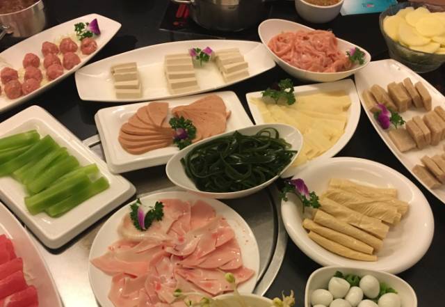 身为成都吃货，过生日当然要去这些逼格餐厅！