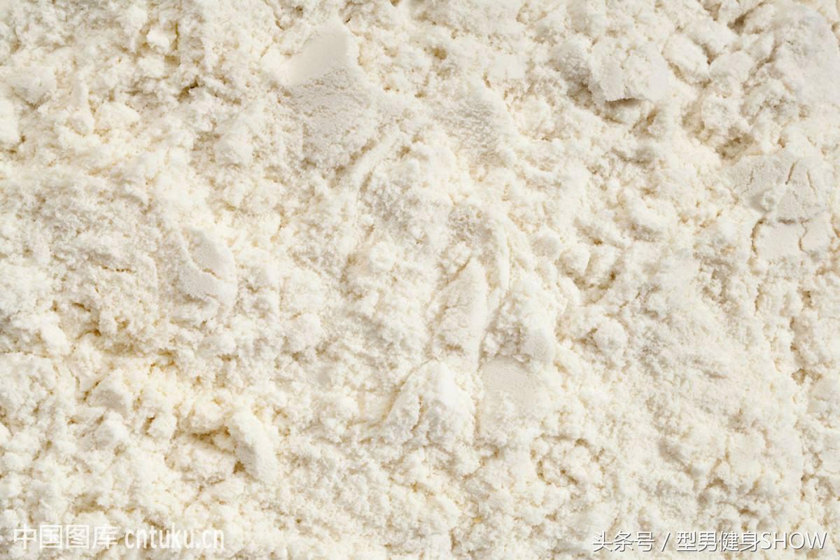 别再神化蛋*粉白**了，吃蛋*粉白**就可以长肌肉？你怕是在做白日梦哦