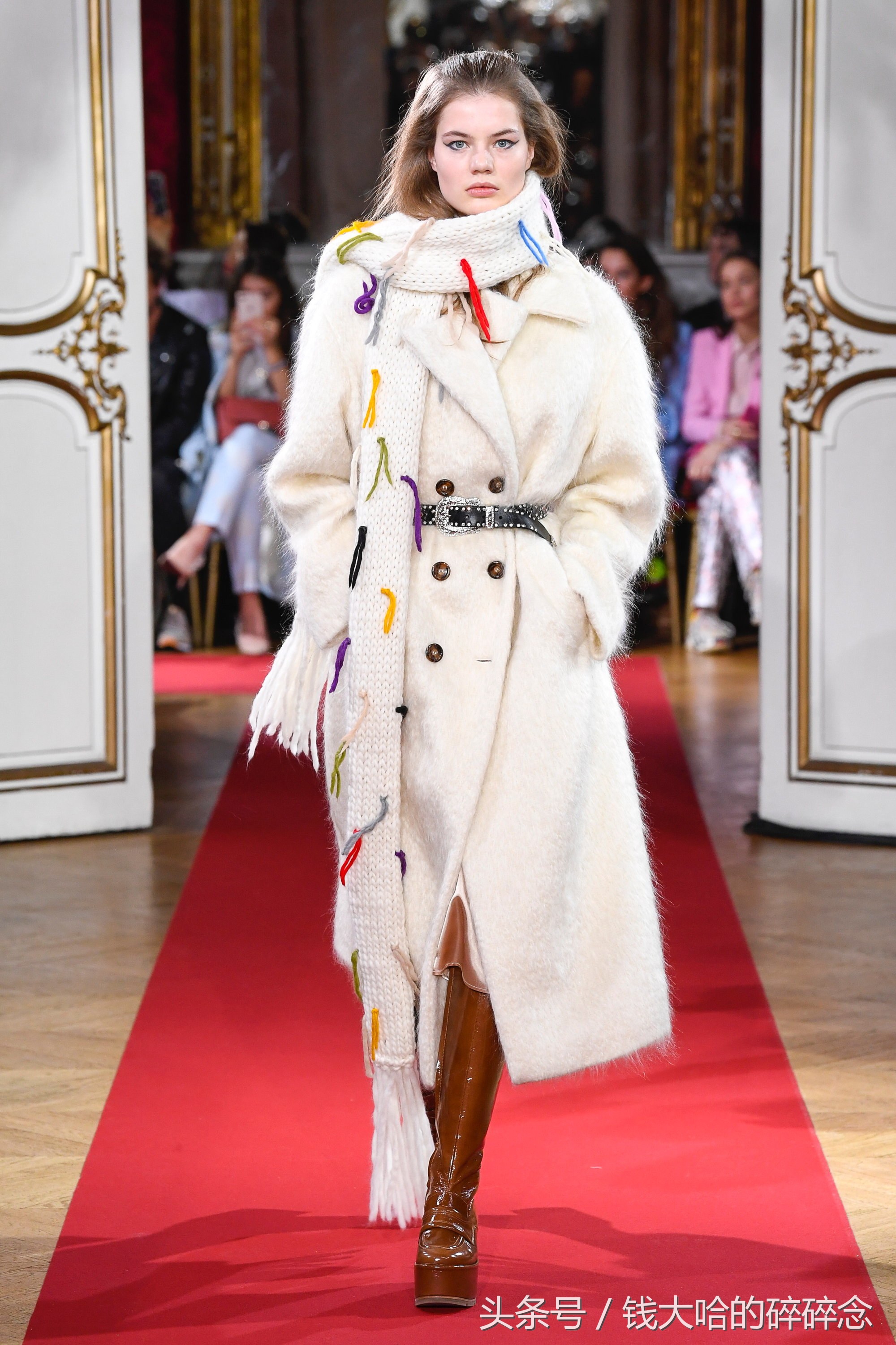 18岁的雨天你站在屋檐下等一个人：PaulJoe2018秋冬女装合辑