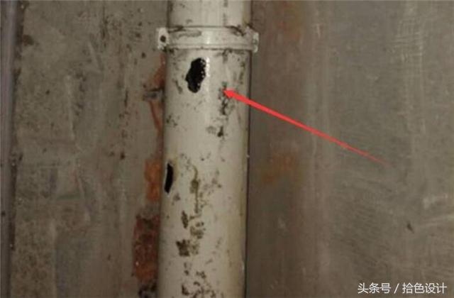 师傅把水管打漏了谁负责修,下水管道破损怎么修补