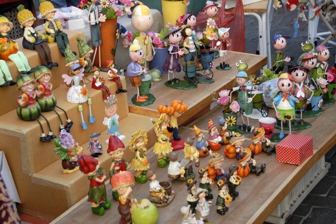 清迈星期日最大的夜市,清迈最大的露天夜市