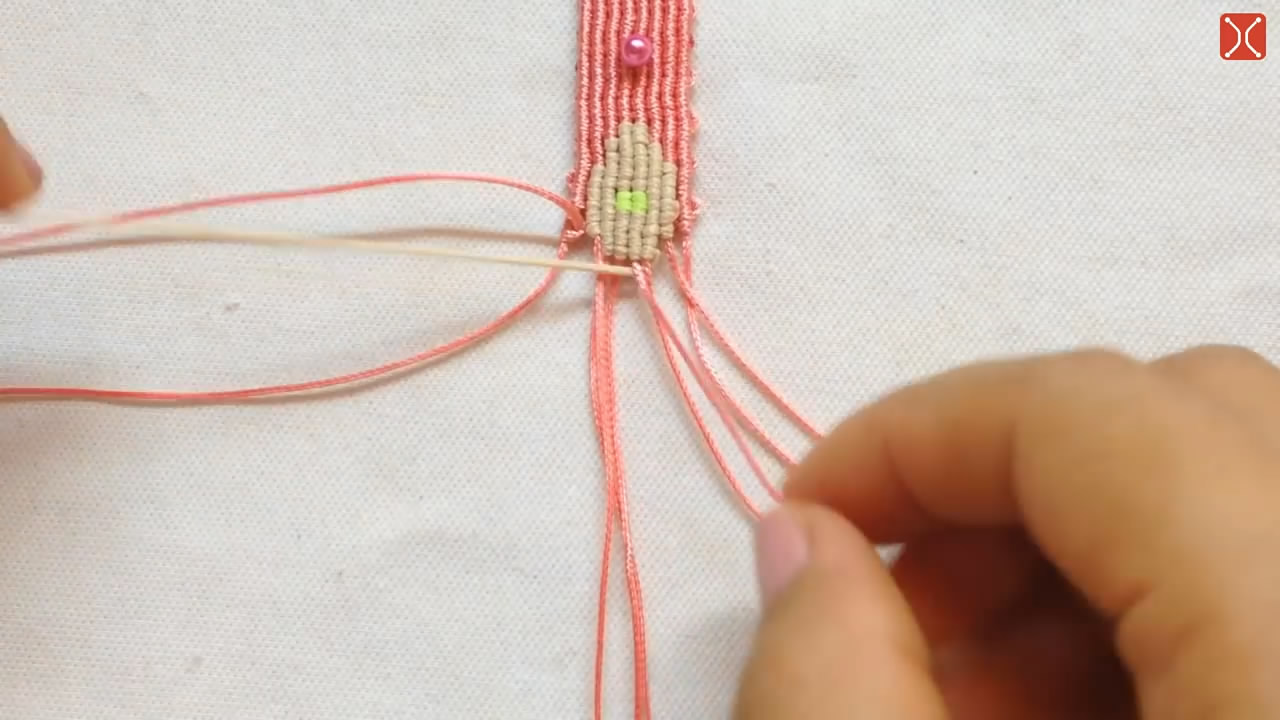 编绳手链的编织方法大全,最简单编绳手链的编织方法