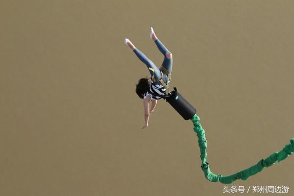 孤柏渡黄河塬蹦极,孤柏渡黄河旅游风景区蹦极还有吗