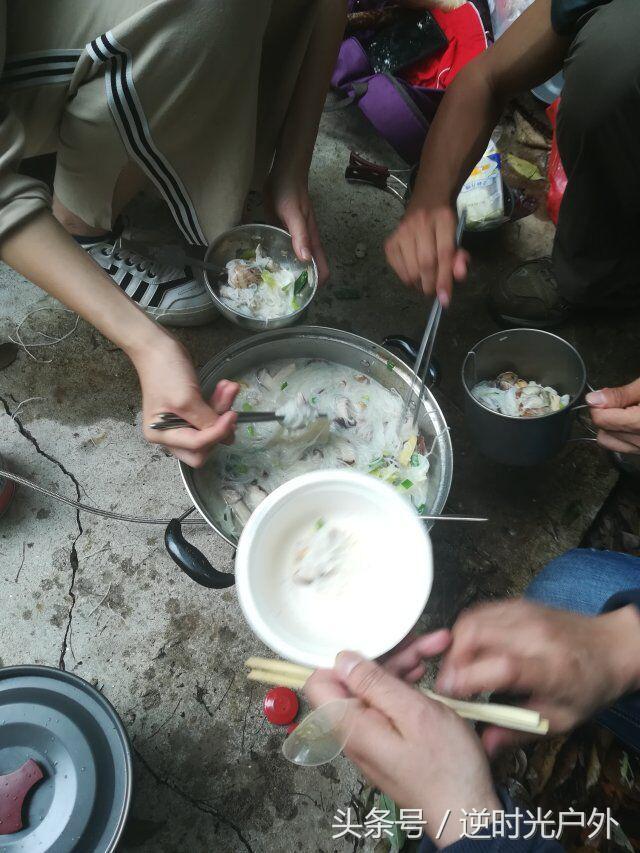 三叠井国家森林公园之旅