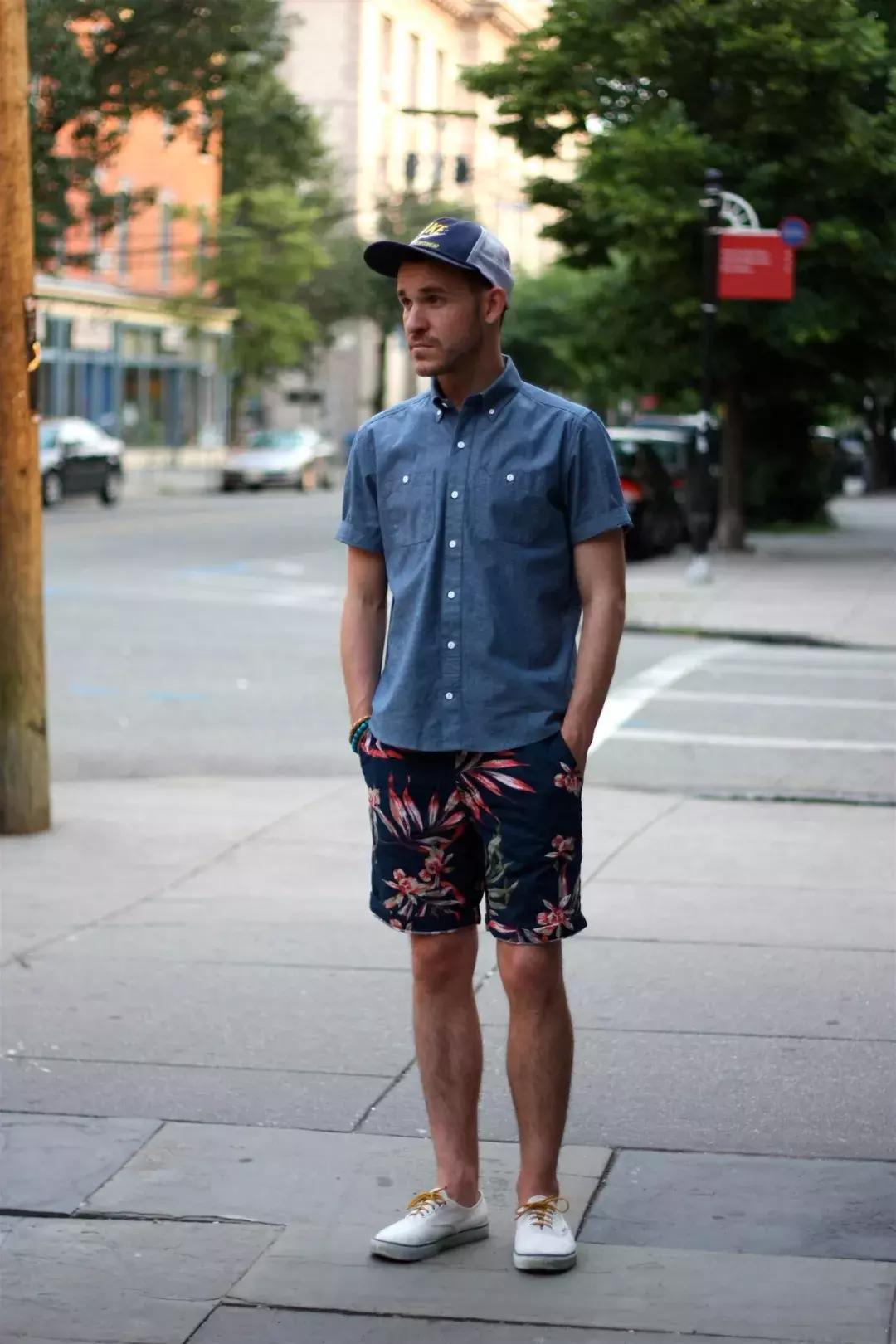 下雨天宽松短裤怎么穿好,短衣短裤适合什么天气穿