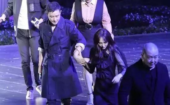 唐嫣罗晋官宣前有没有辟谣过恋情,唐嫣罗晋官宣前有没有辟谣恋情