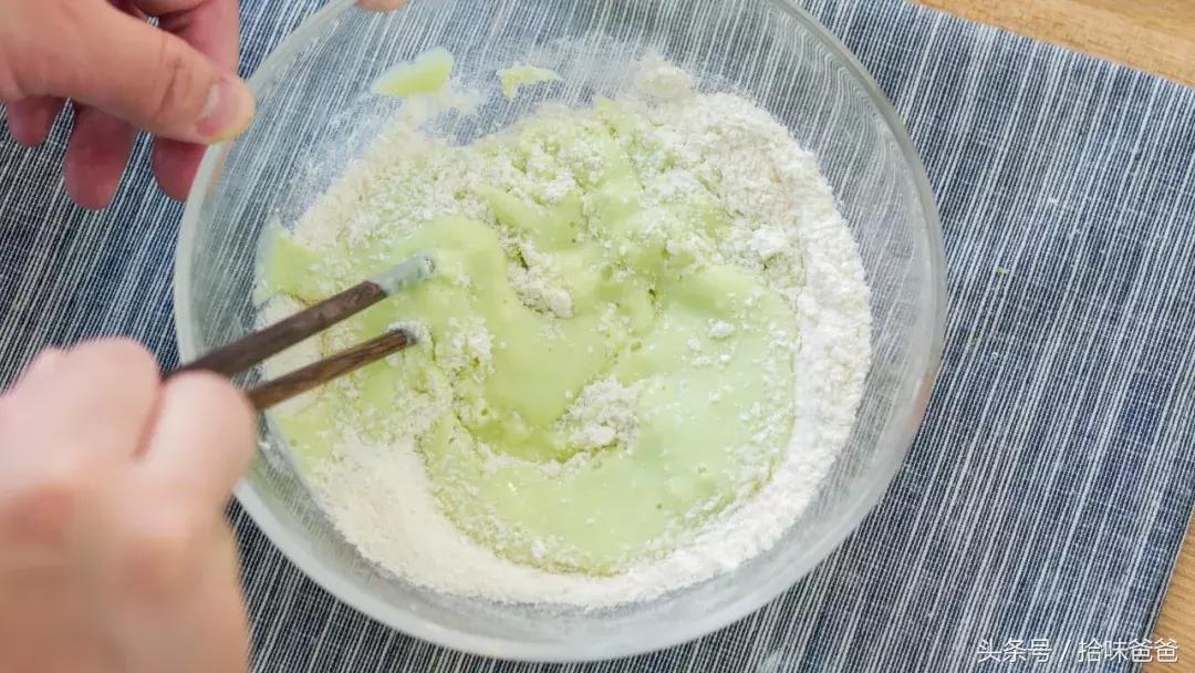 儿童手工制作米线,小宝宝做的米线真好吃