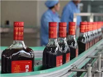 鸿茅药酒之殇：违规广告甩锅经销商专家建议虚假广告应三倍追偿