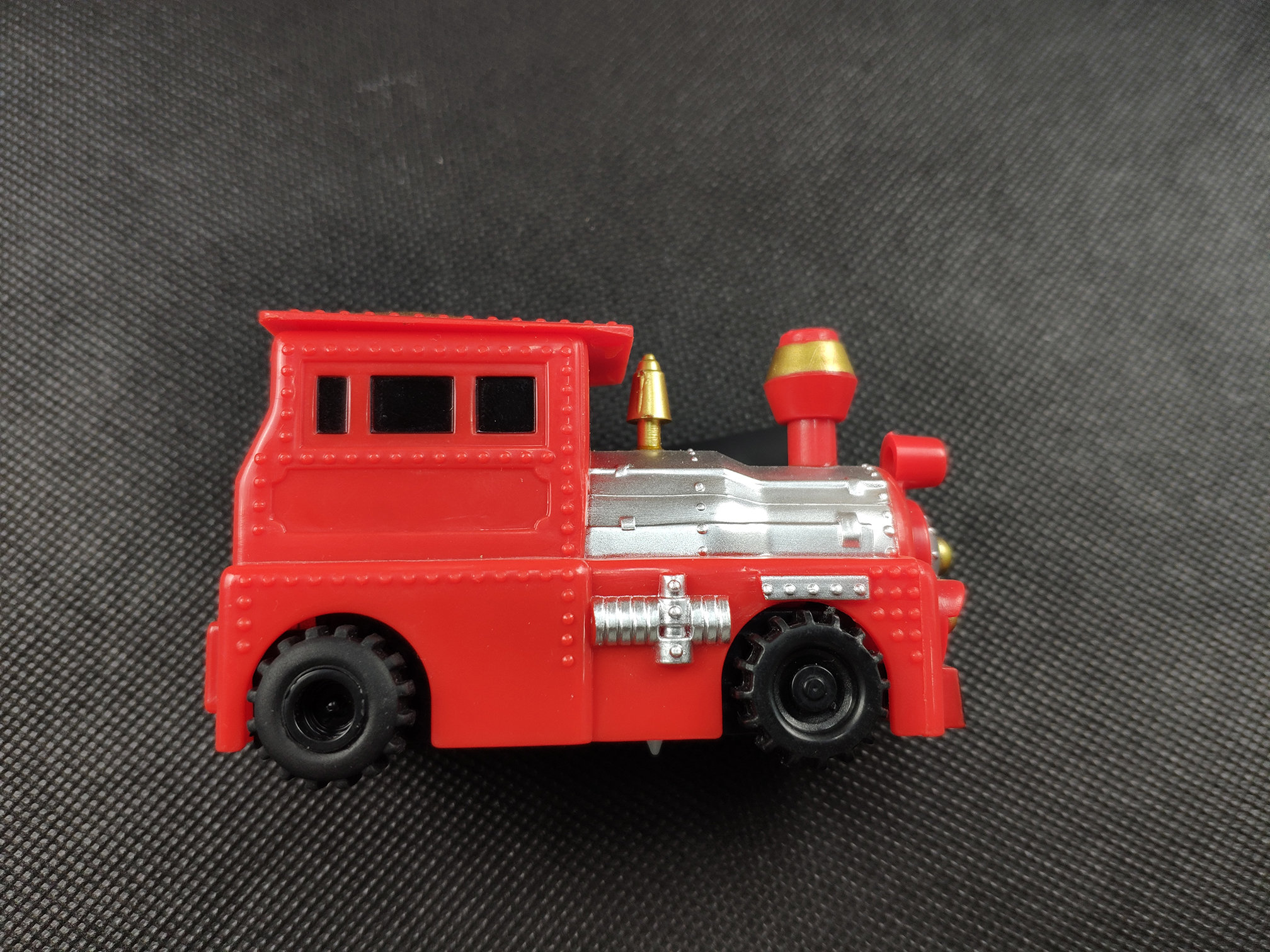 小米米兔无人机能飞多远,小米无人机米兔速度测试