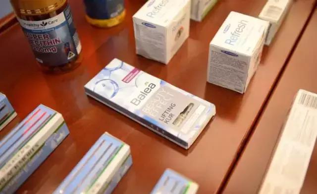 网上假货曝光新闻,中国最新骗局揭秘视频