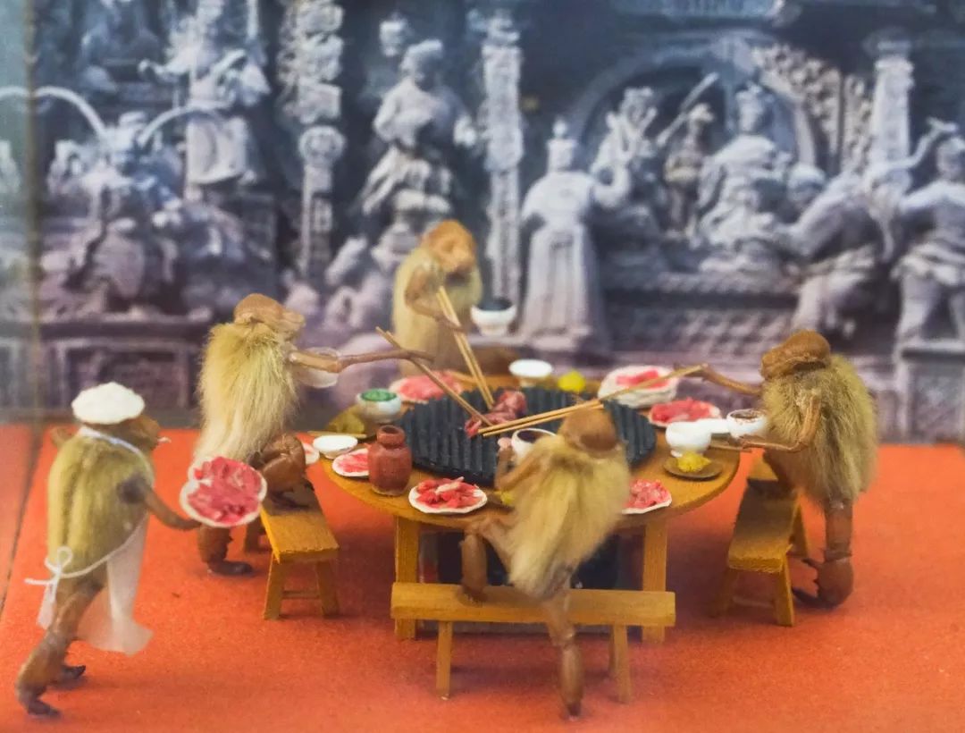 他拜师曹雪芹后人，将虫壳、玉兰变成立体漫画！