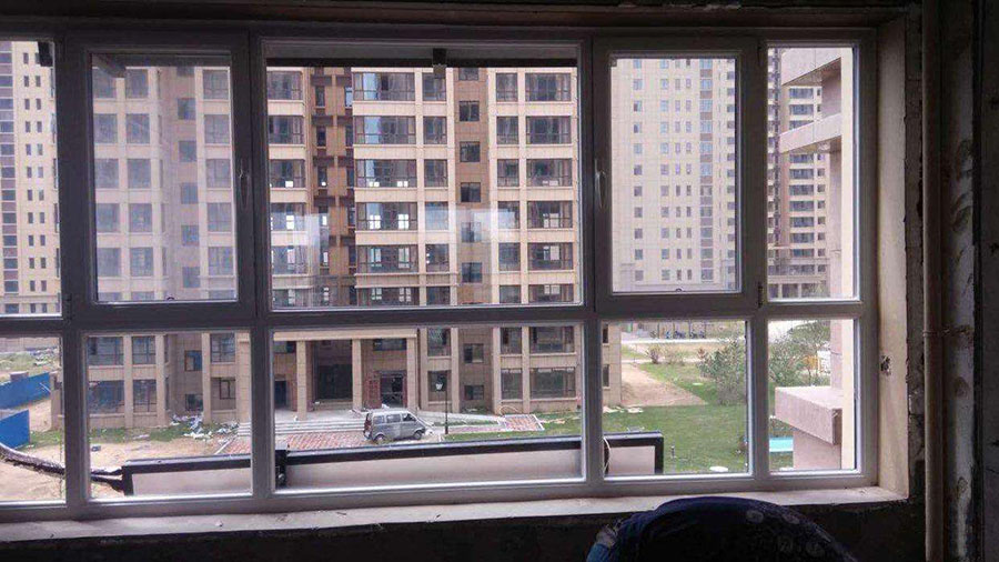 家里的断桥铝窗户漏雨怎么办,家里老铝合金窗户漏风漏水怎么办