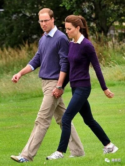 耐克扎克伯格同款跑鞋,扎克伯格nike