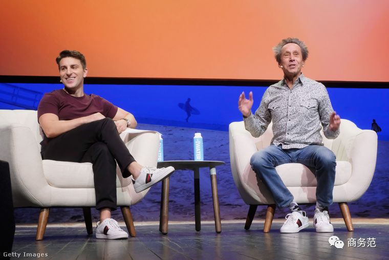 耐克扎克伯格同款跑鞋,扎克伯格nike