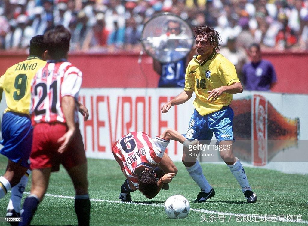 1994世界杯足球鞋回顾视频,2010世界杯足球鞋款式