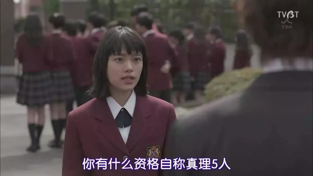 剧情老套夸张但没有违和感 (剧情很老套但是很好看)