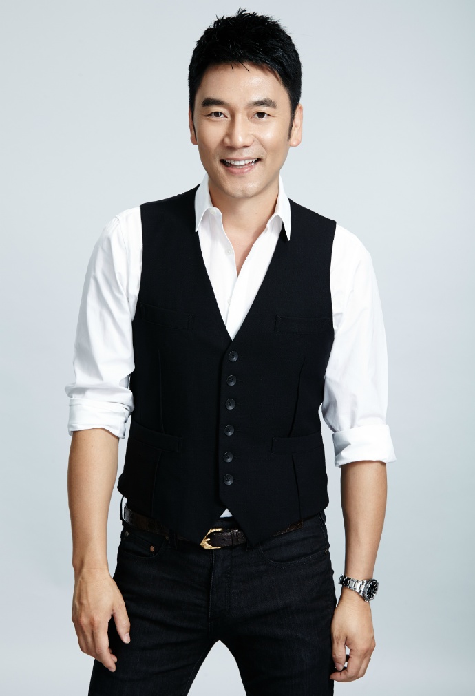 林依轮靠老婆发财,林依轮靠女人出道