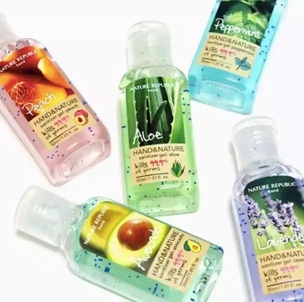 开包记｜包里放的这些，就是我保持精致的秘密*器武**！